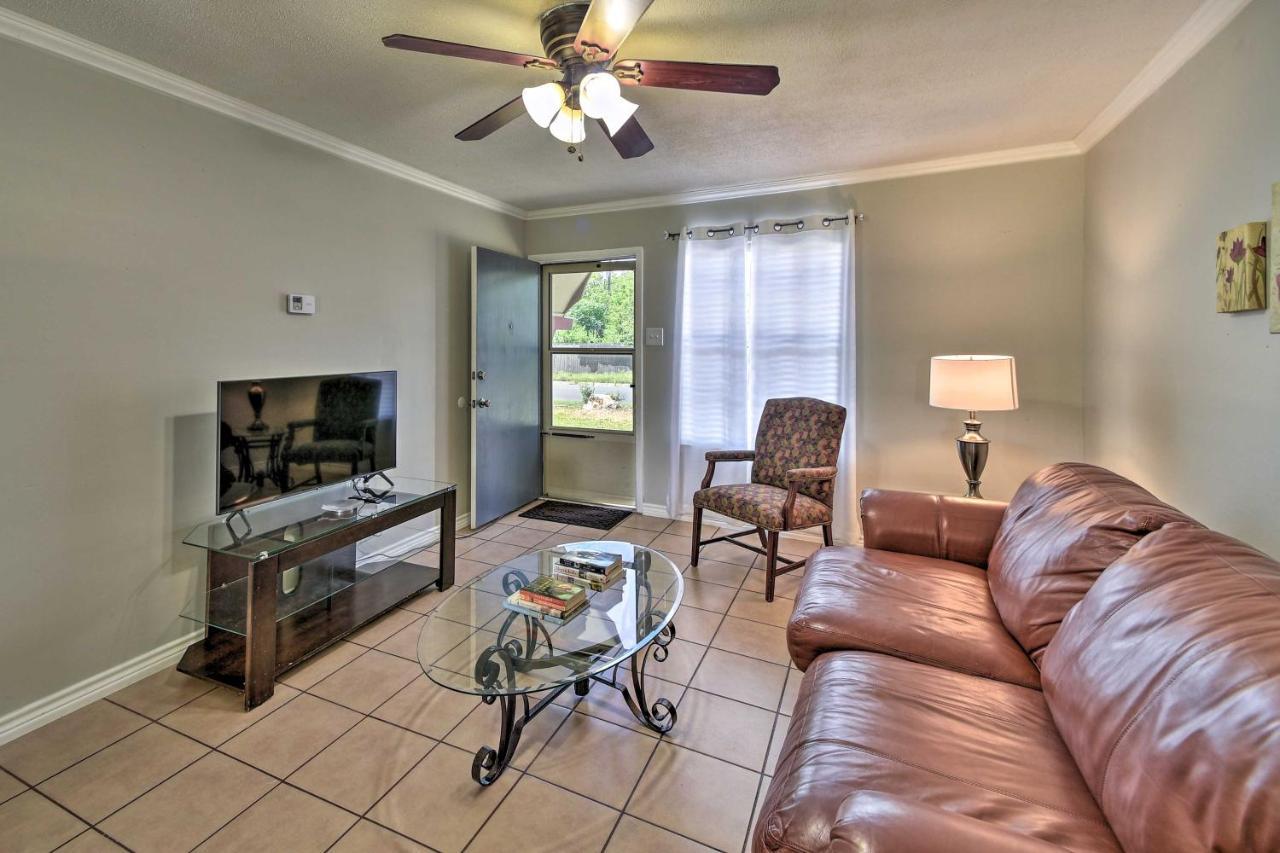 Cozy San Antonio Family Home 3 Mi To Lackland Afb Bagian luar foto