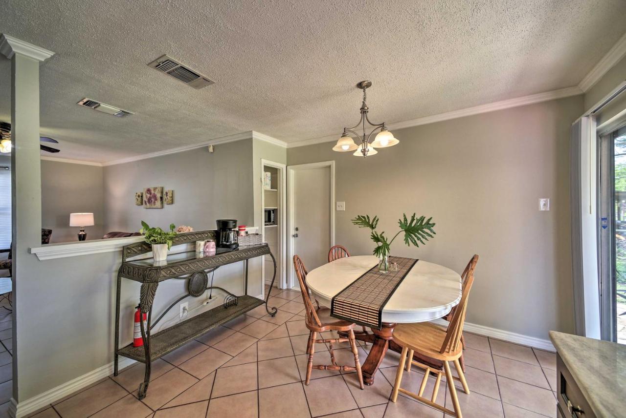 Cozy San Antonio Family Home 3 Mi To Lackland Afb Bagian luar foto